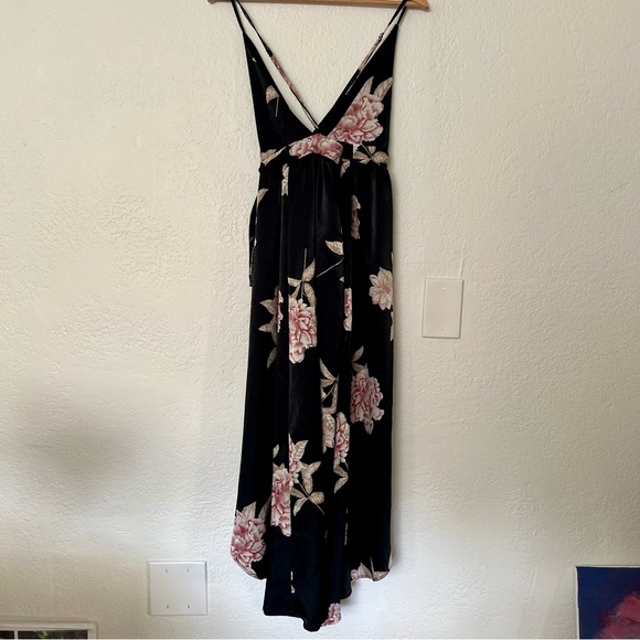 Urban Outfitters Black Floral Pink High Low Wrap Dress, Size XS - Picture 5 of 9